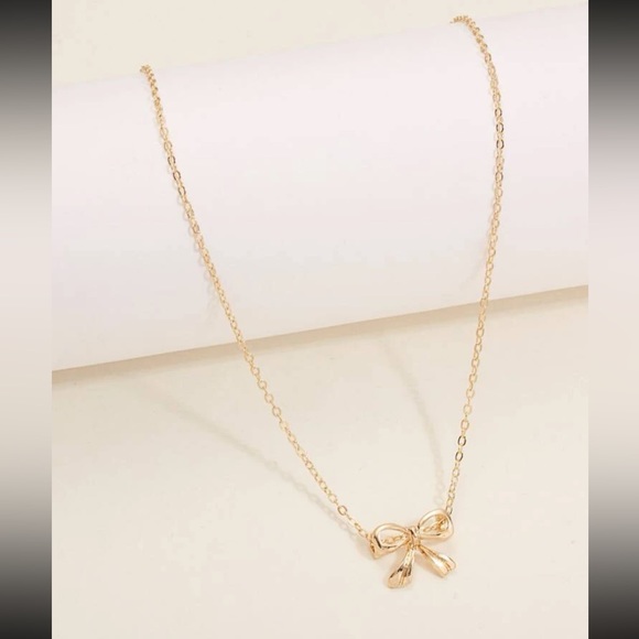 NWT Gold Bow Charm Necklace Make a Wish Luck Charm Necklace - Picture 4 of 5